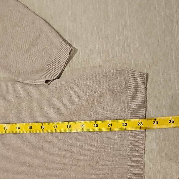 Pure Cashmere tan size S turtleneck sweater - Picture 9 of 9